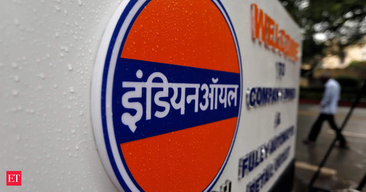 IOC signs USD 7-9 bn long-term LNG import deal with UAE firm