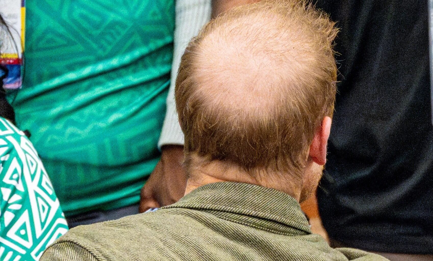Shock pictures show Prince Harry's massive bald patch at Invictus Games finals