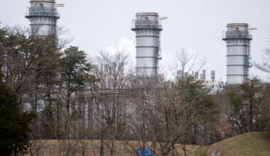 TVA nuclear outages at all three plants raise fossil fuel power use
