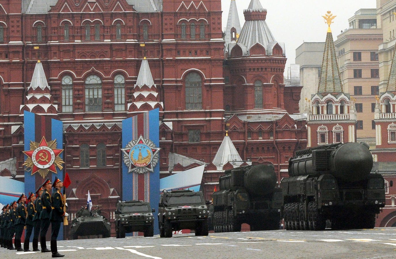 Space Missiles Might Shield U.S. From Doomsday Russian Nuclear Strike