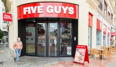 €370,750 swing puts Five Guys Ireland back into profit