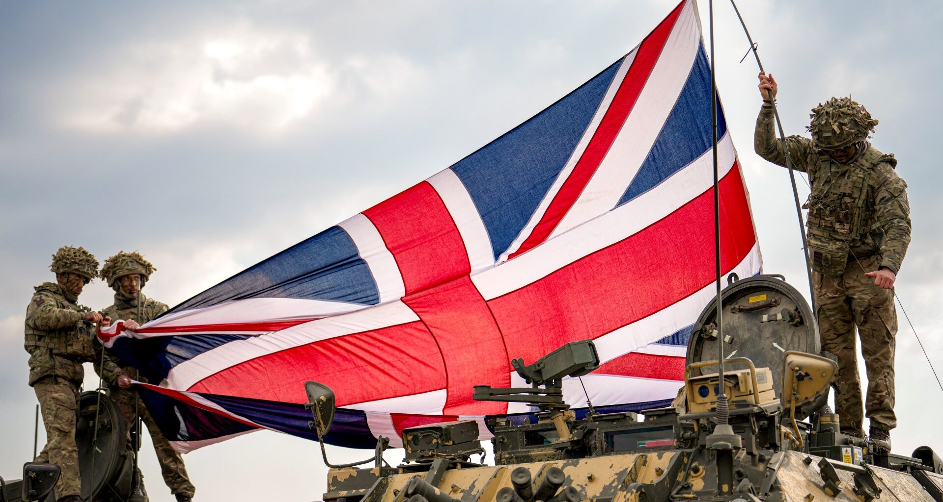 Watch Brit troops spearhead dramatic Nato drills 16 miles from wartorn Ukraine as Starmer plots 30k peacekeeping mission