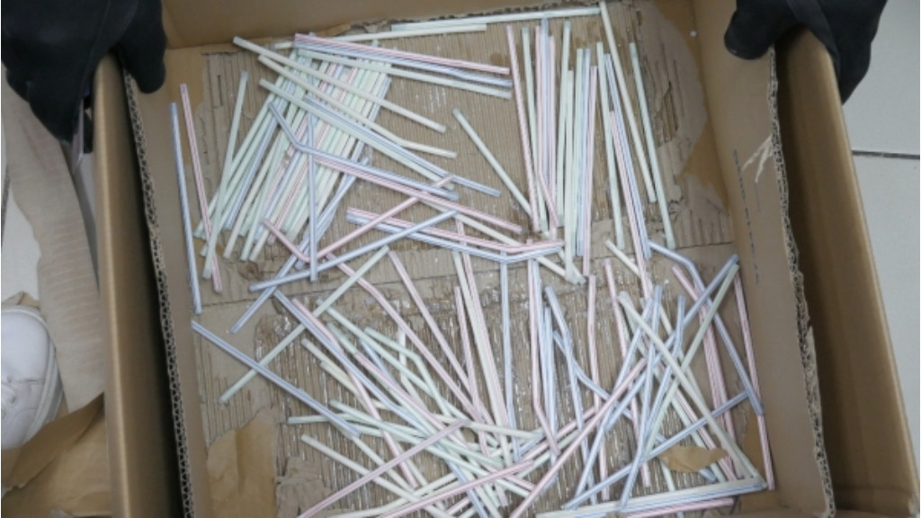 DR: Authorities intercept cocaine filled straws bound for Netherlands