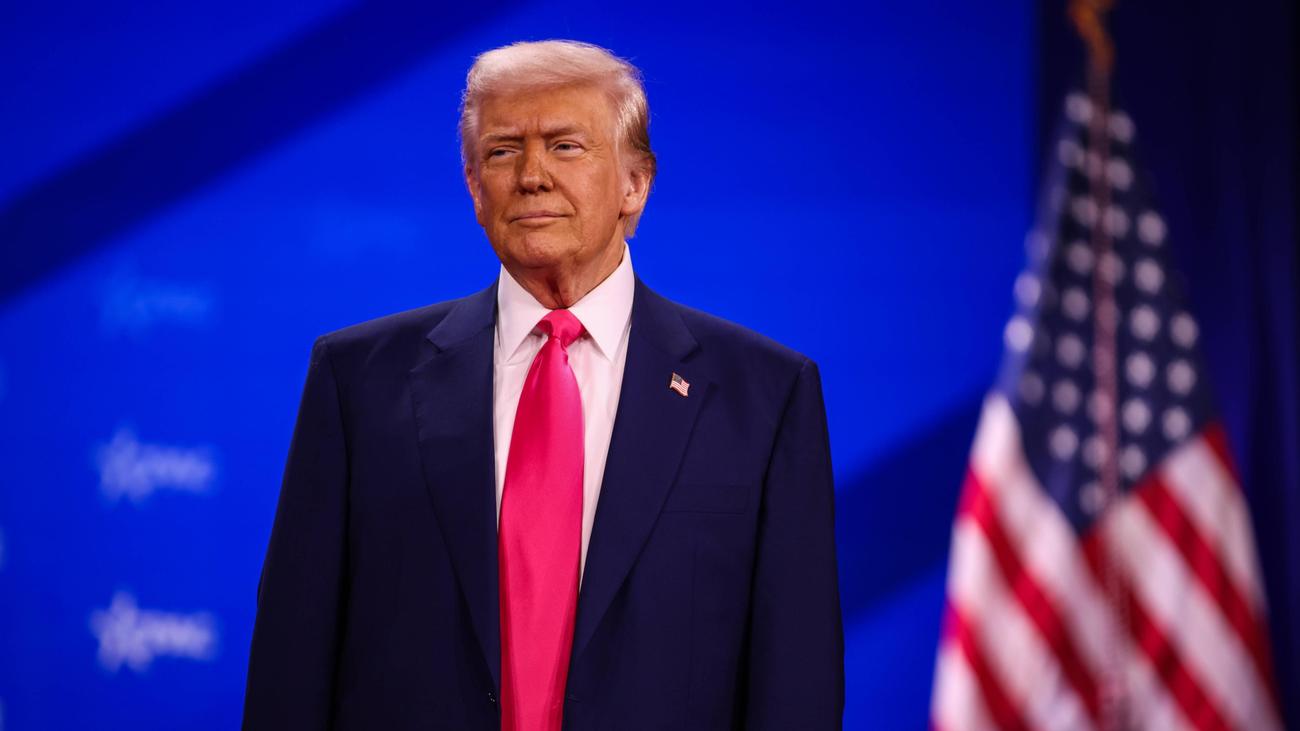 Internationale Reaktionen: Donald Trump feiert Unionssieg als "großartigen Tag für Deutschland"