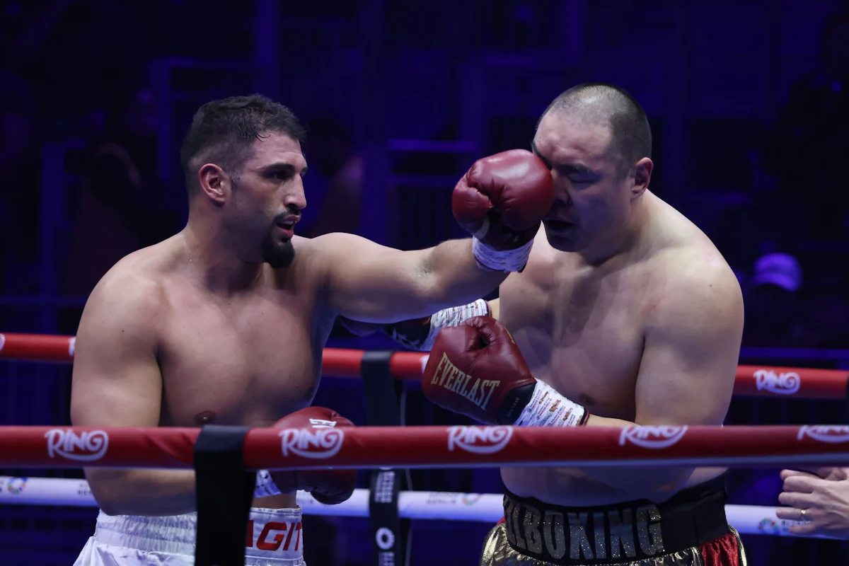 Boxen - „Holzfäller“ Kabayel vor WM-Kampf - in Deutschland? - Sport