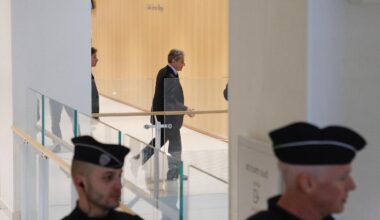 Au procès Sarkozy, le départ "tranquillou" de France d'un proche de Kadhafi