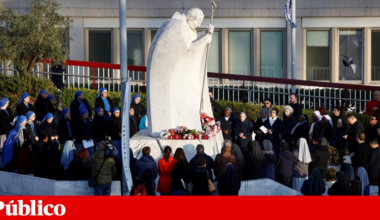 Papa Francisco em estado “crítico” e com prognóstico “reservado”, anuncia Vaticano | Vaticano