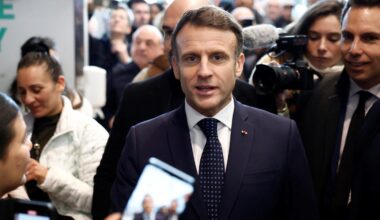 Affaire de la fraude aux eaux minérales de Nestlé : Emmanuel Macron affirme qu’il n’y a eu ni « entente » ni « connivence »