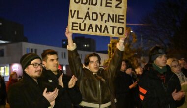 Dissatisfaction growing in eastern Slovakia, Smer bastions join protests