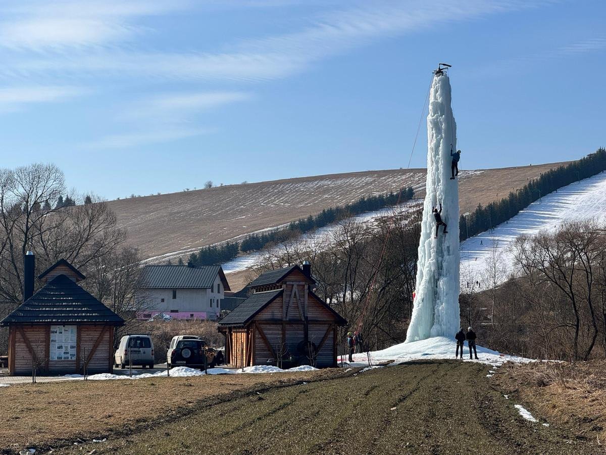 Mountain Resuce Service members training on the ice tower in Oravská Polhora.