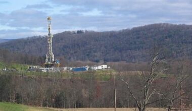 Shale tower