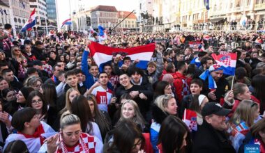 Croatia holds celebration parade welcoming men's national handball team -Xinhua