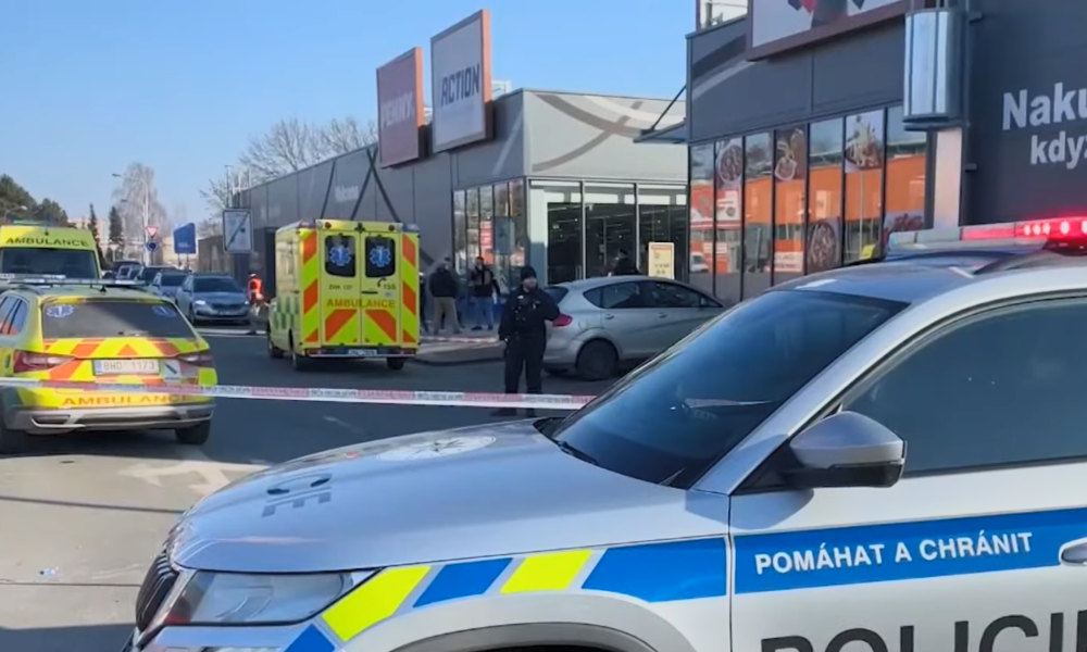 2 women killed in random knife attack in Czech Republic; 16-year-old suspect arrested