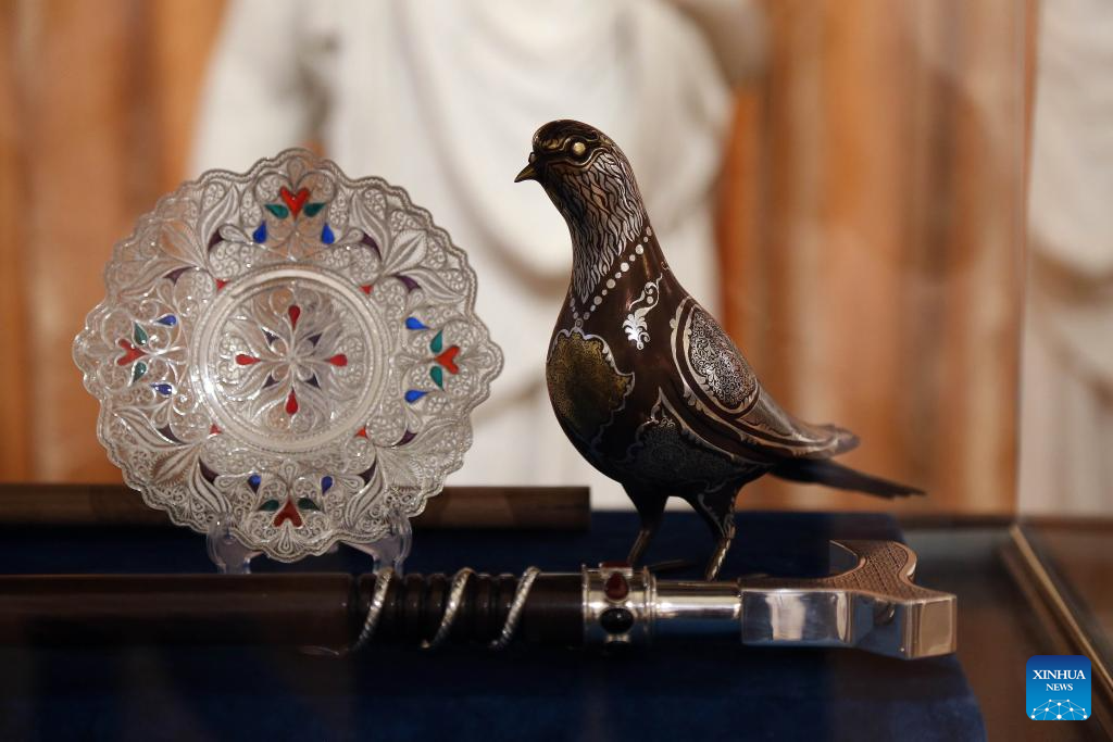 9th Fajr handicrafts festival opened to public in Iran-Xinhua