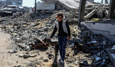 Israel, Hamas resume Gaza truce talks as first phase nears end