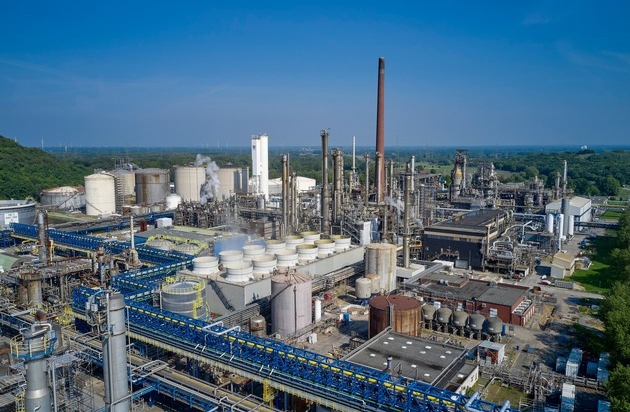 bp Pressemitteilung: BP Europa SE sucht möglichen Käufer für Ruhr Oel GmbH – BP ...