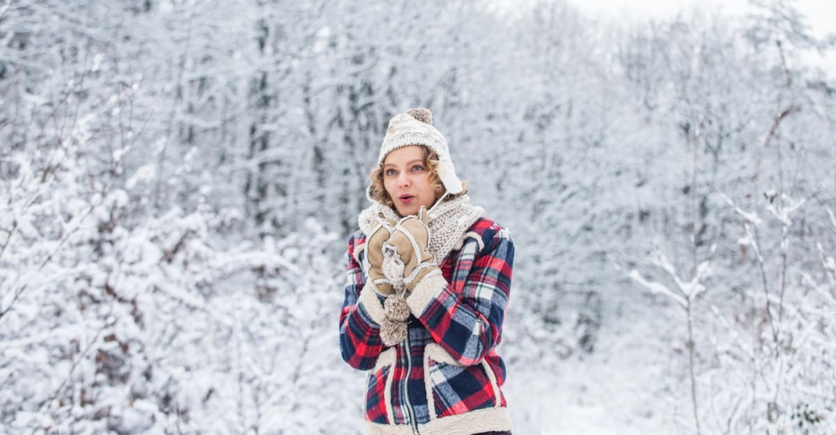 Arktický vzduch zasáhne Česko. Teploty se propadnou až k -15 °C, kdy udeří mrazy?