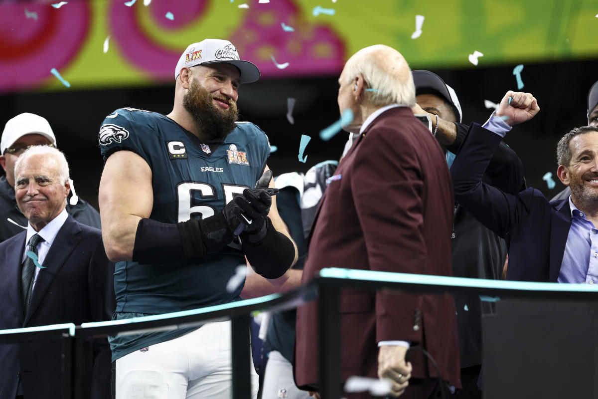 Super Bowl: Eagles' visit to White House will be a 'team decision,' says Lane Johnson