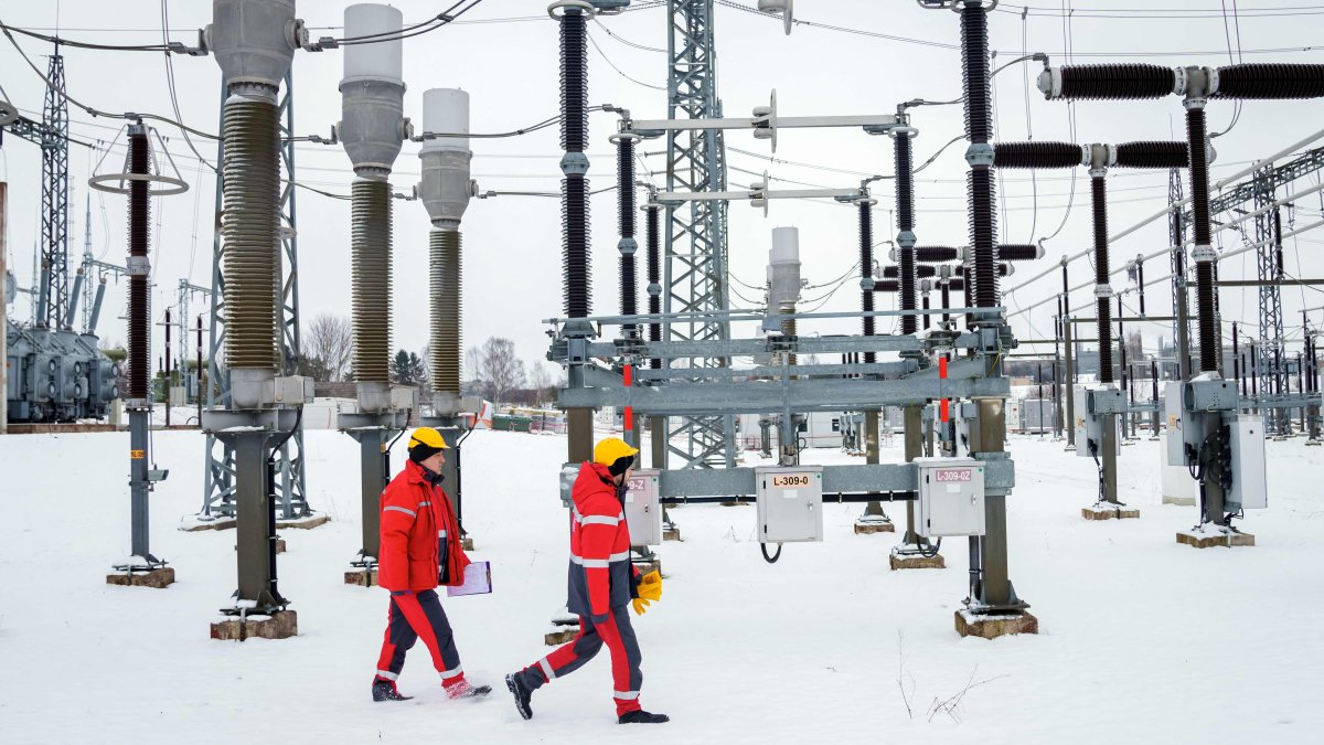 Baltic nations disconnect from energy system shared with Russia, Belarus