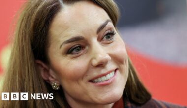 Kate's prison visit to meet mothers and babies