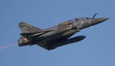 Ukraine-Ticker: Erste französische Mirage-Kampfjets angekommen