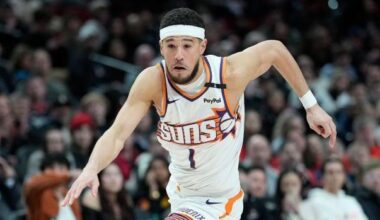 Booker breaks Suns scoring record in loss to Portland