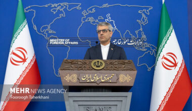 Iran reacts to fresh US sanctions on its oil trade