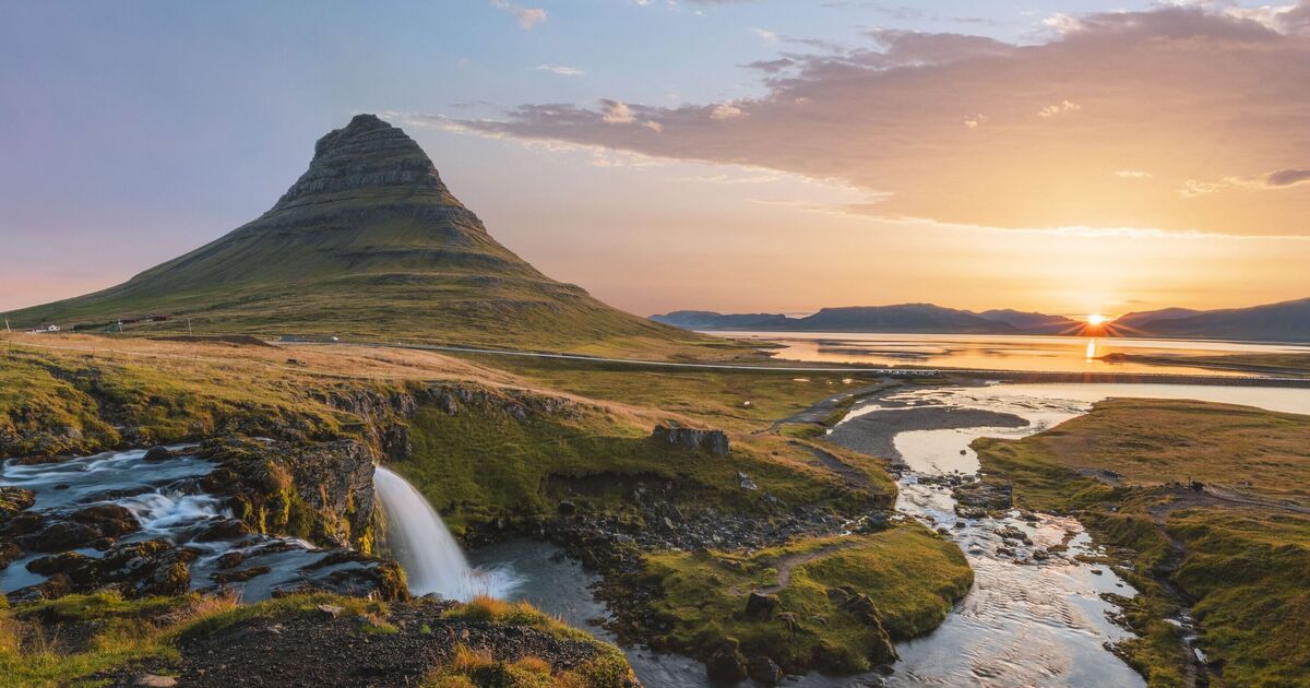 The world's most peaceful country with no army and no mosquitos | World | News