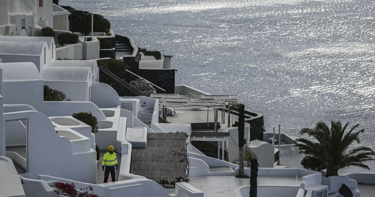 Greece panic as Santorini hit by another huge earthquake | World | News