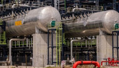 Africa: The £16bn oil refinery that'll be continent's largest transforming a huge country | World | News