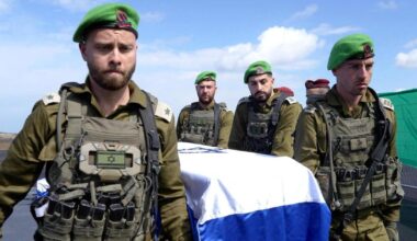 l'armée israélienne affirme que les deux petits frères Bibas ont été tués «à mains nues»