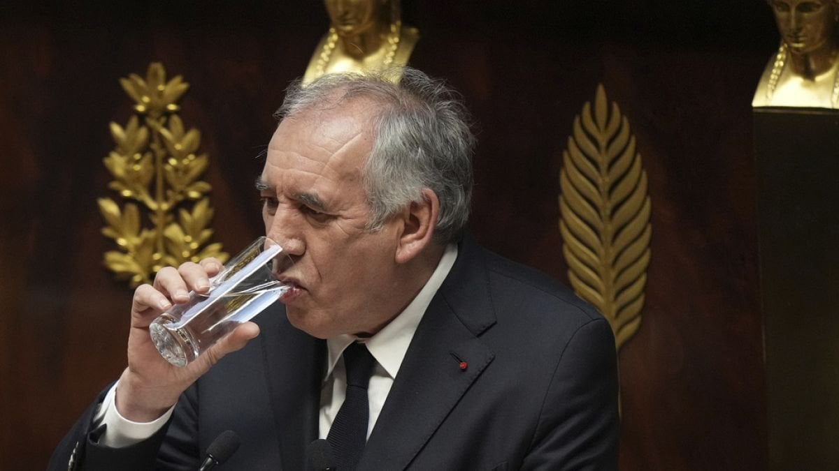 Le Premier ministre français échappe à une motion de censure