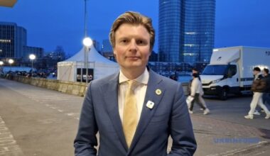 We need to create security guarantees for Ukraine