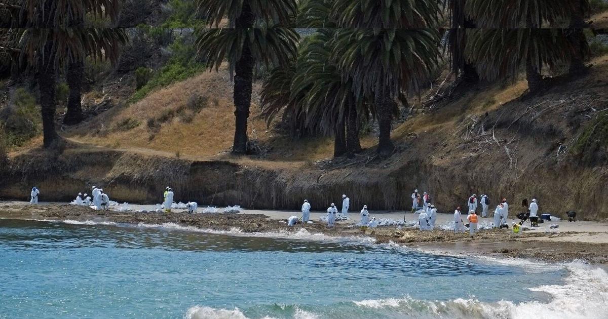 Supervisors split on oil pipeline development permit transfer, resulting in no action | Local News