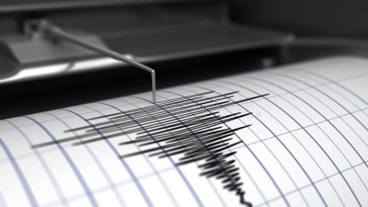 Campi flegrei: dopo la mezzanotte nuova forte scossa di terremoto, di magnitudo 3.9, avvertita anche a Napoli