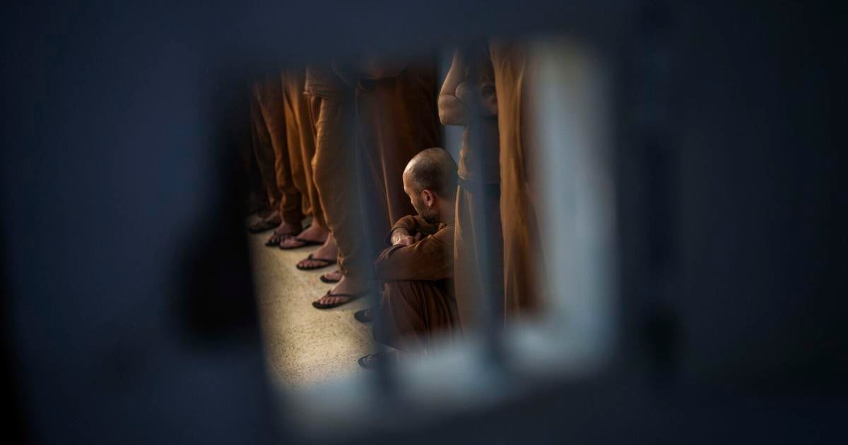 Islamic State members held for years in a Syria prison say they know nothing of the world | Nation/World