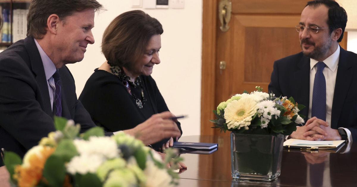 Ethnically split Cyprus' rival leaders say they're ready for UN-led meeting to restart peace talks | Ap
