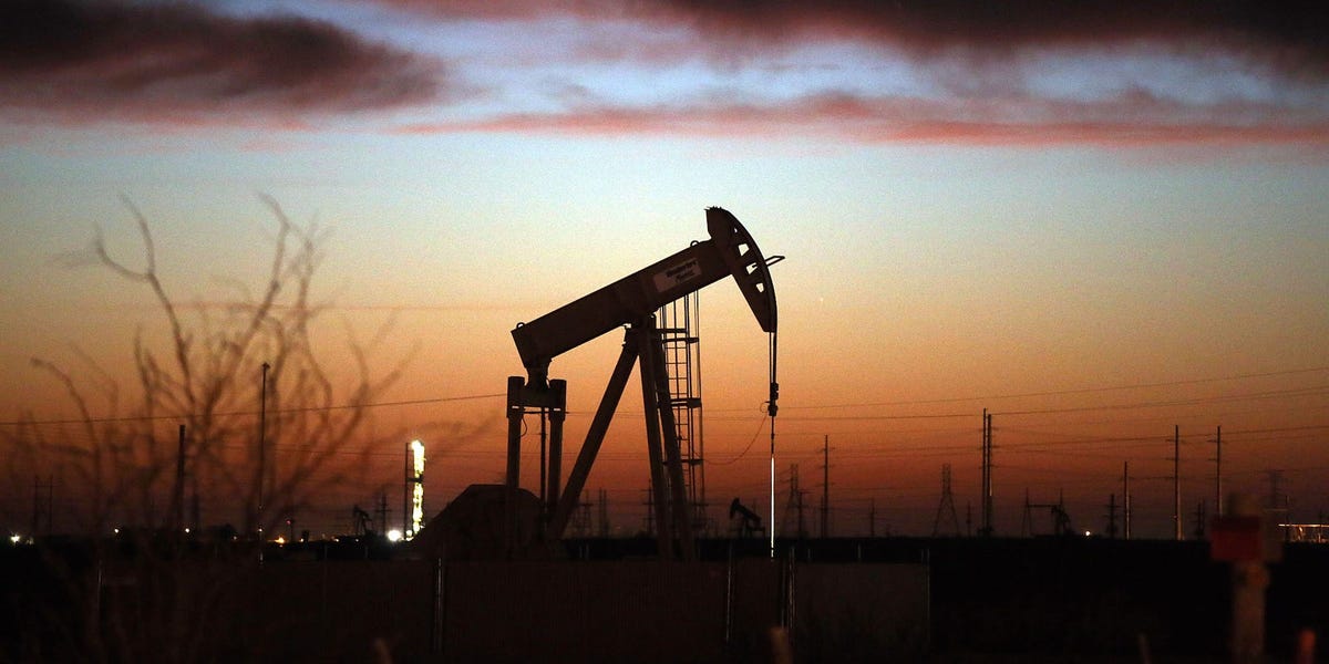 Global Oil Demand Will Peak in 2030 Even Amid Big AI Power Demand: BofA
