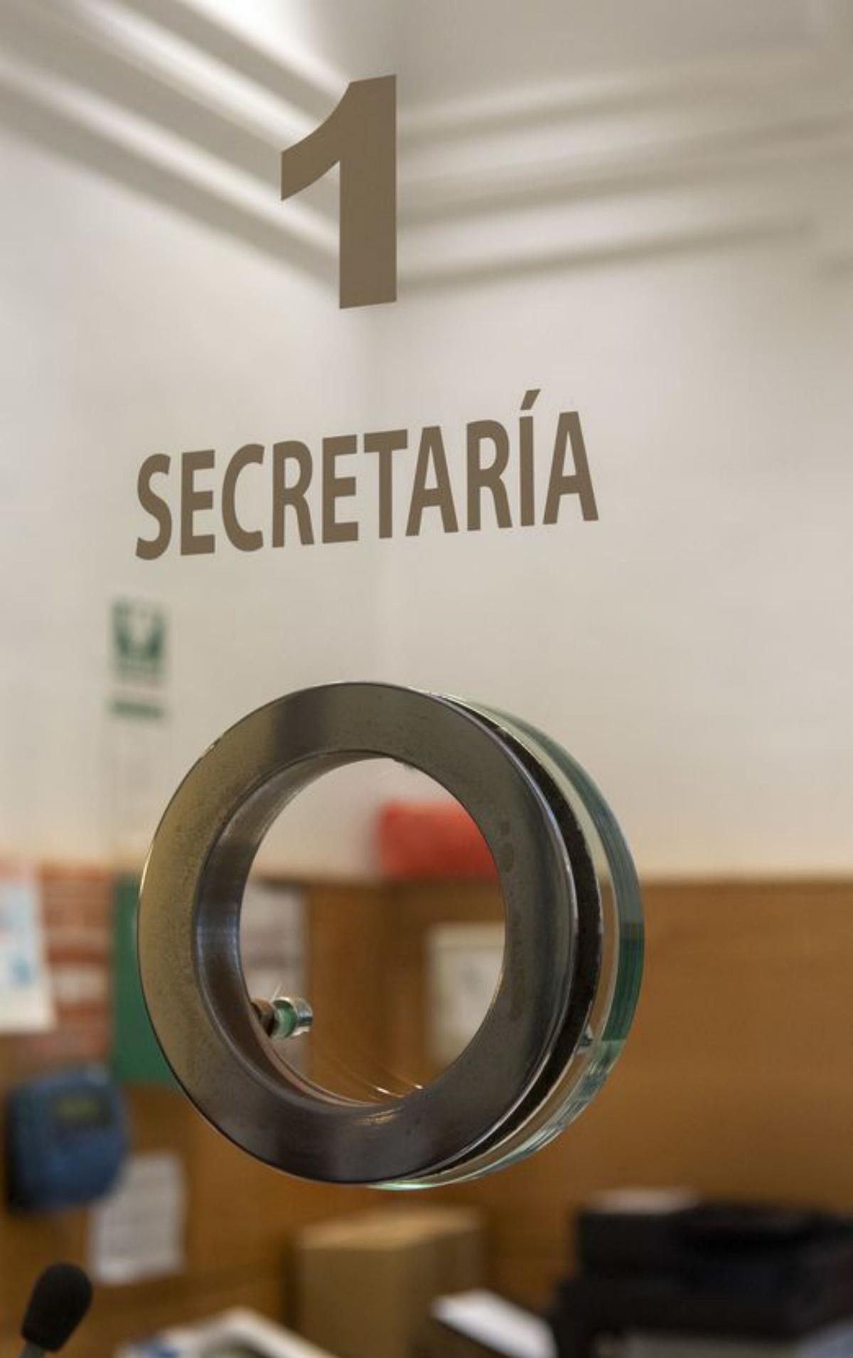 Ventanilla de la sucursal. |  Casteleiro