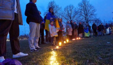 Poinger demonstrieren Solidarität mit der Ukraine - Ebersberg