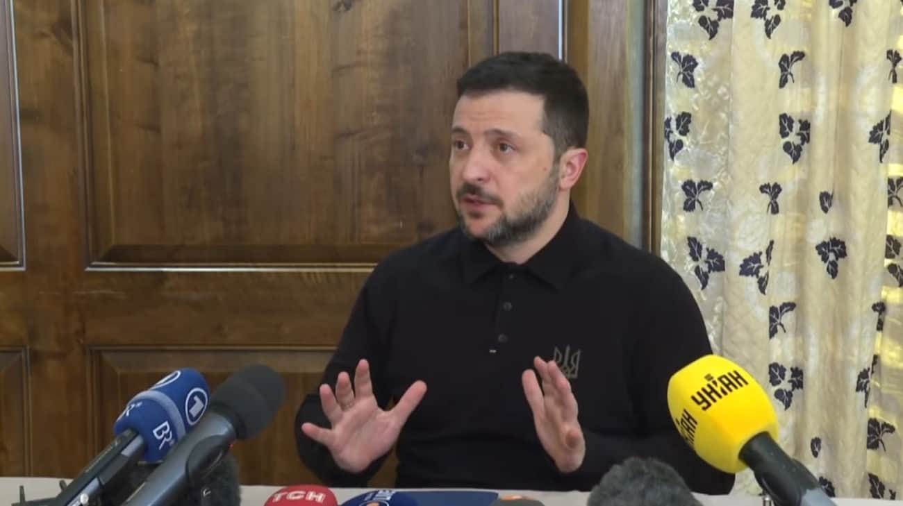 Zelenskyy: Russia to train 15 divisions for Belarus this year