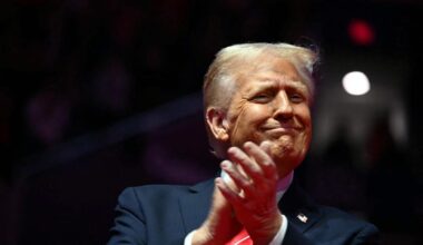 Trump antyder at han vil gå for en tredje periode som president