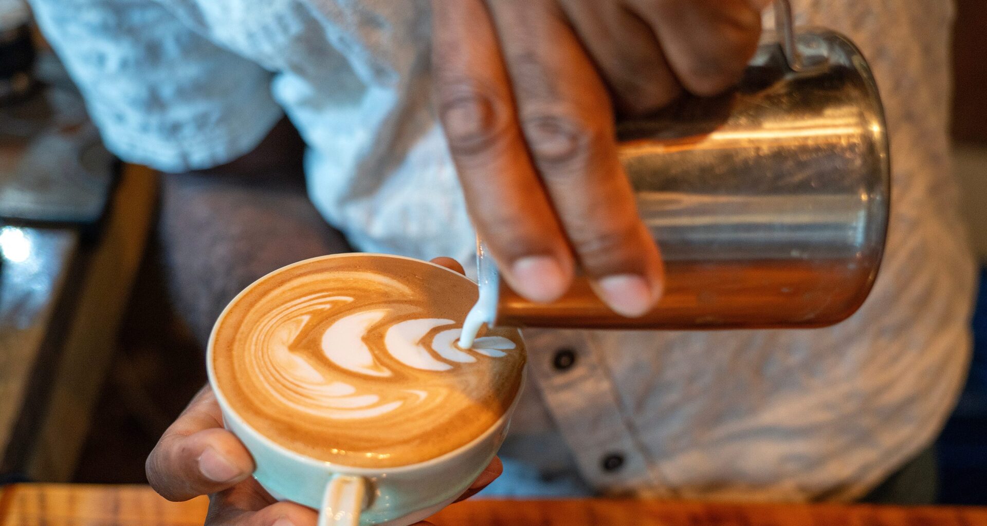 Coffee, chocolate, peaches: climate change has an impact