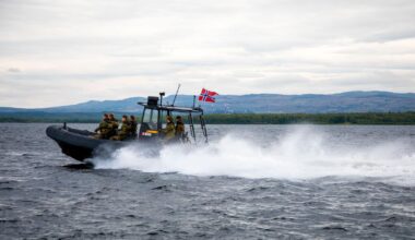Høyre skal behandle forslag om grensegjerde langs grensen til Russland.