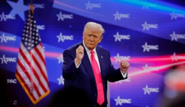 Trump rides high with GOP critics out in the cold
