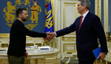 JAV iždo sekretorius Kyjive surengė derybas su Zelenskiu