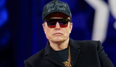 Many Federal Agencies Tell Workers to Ignore Musk Email