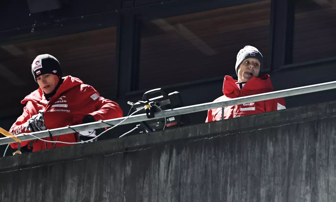RINGSIDE: Alexander Stöckl (t.h.) var til stede under verdenscupen på Lillehammer i fjor høst. Foto: Geir Olsen