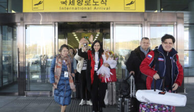 Greek tourists among first foreign visitors to North Korea in 5 years