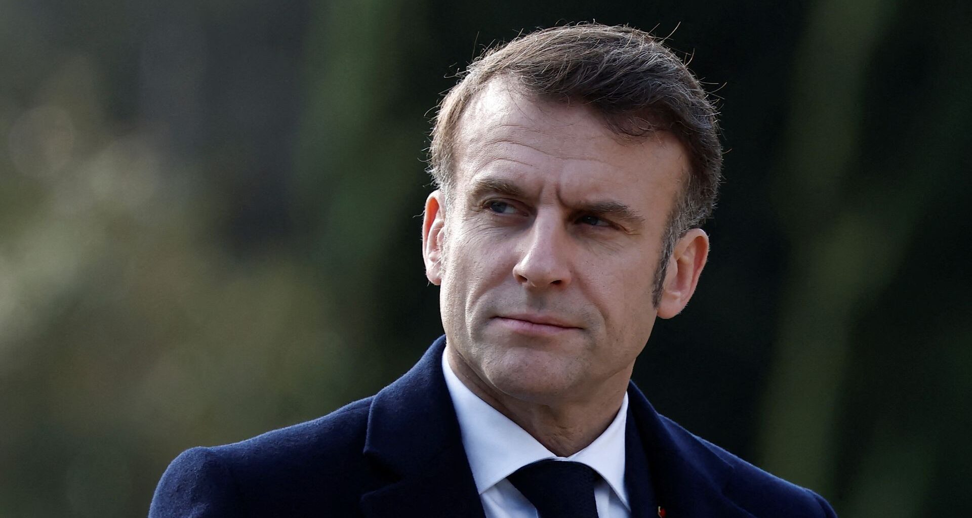 European leaders meet in Paris to discuss Ukraine security concerns amid US-Russia peace talks, seeking a unified response.